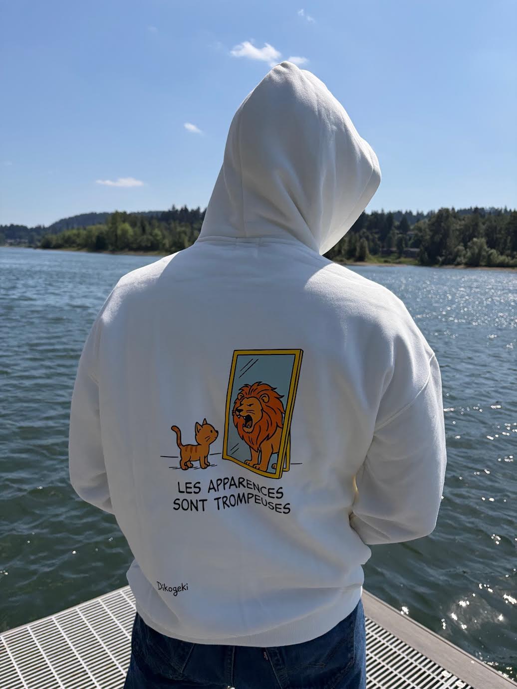 Les apparences sont trompeuses back Hoodie White